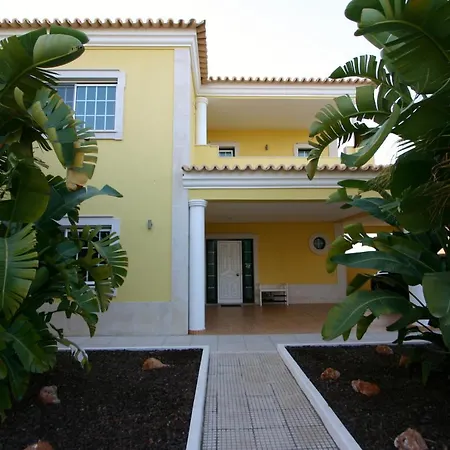 Vista Mar Piscina Bed & Breakfast *