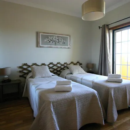 Bed & Breakfast Vista Mar Piscina 4*
