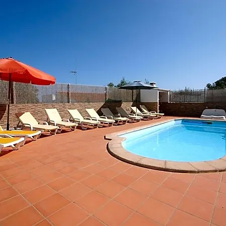 Vista Mar Piscina 4* פוסטה